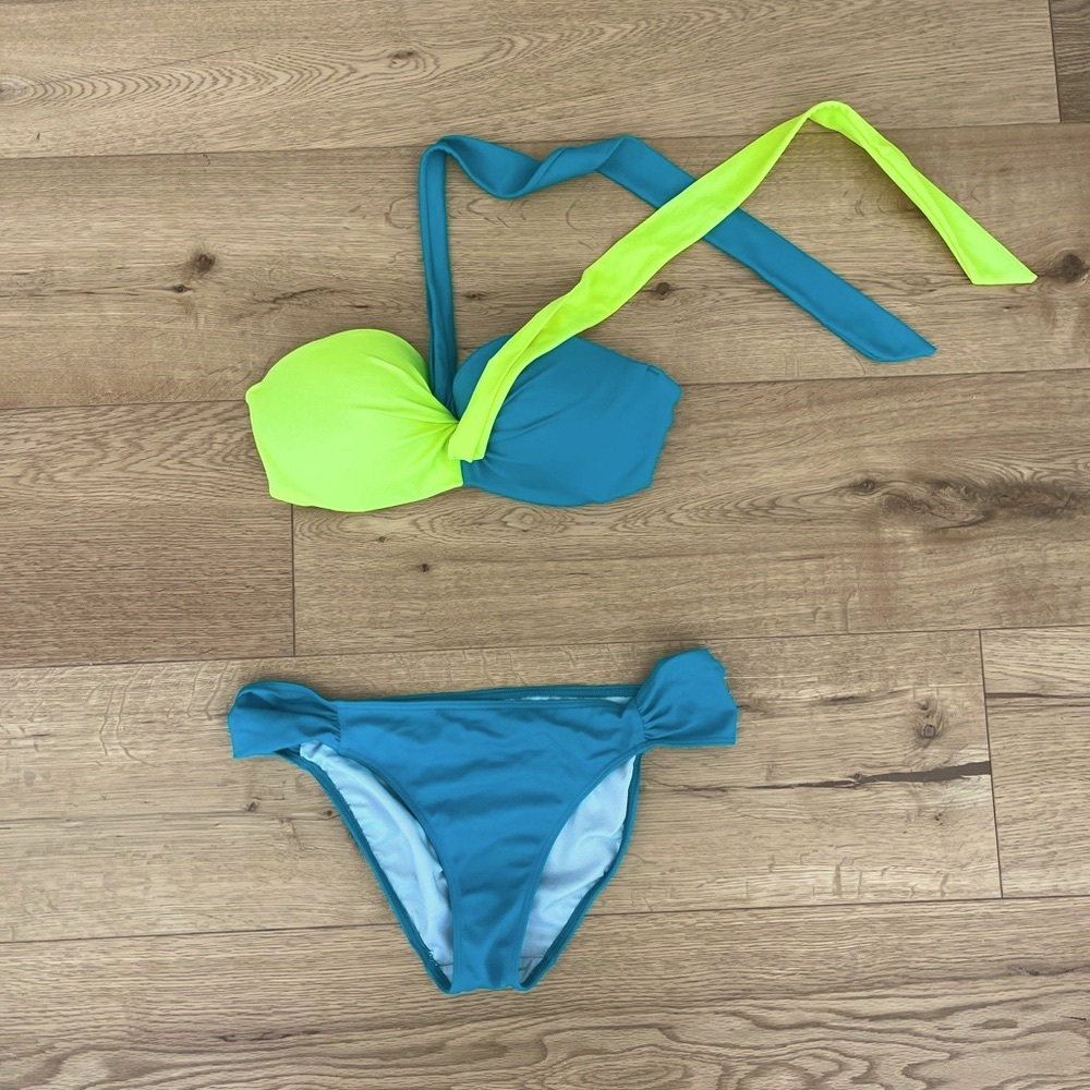 PINK by Victoria’s Secret push up bandeau neon bathing suit size small